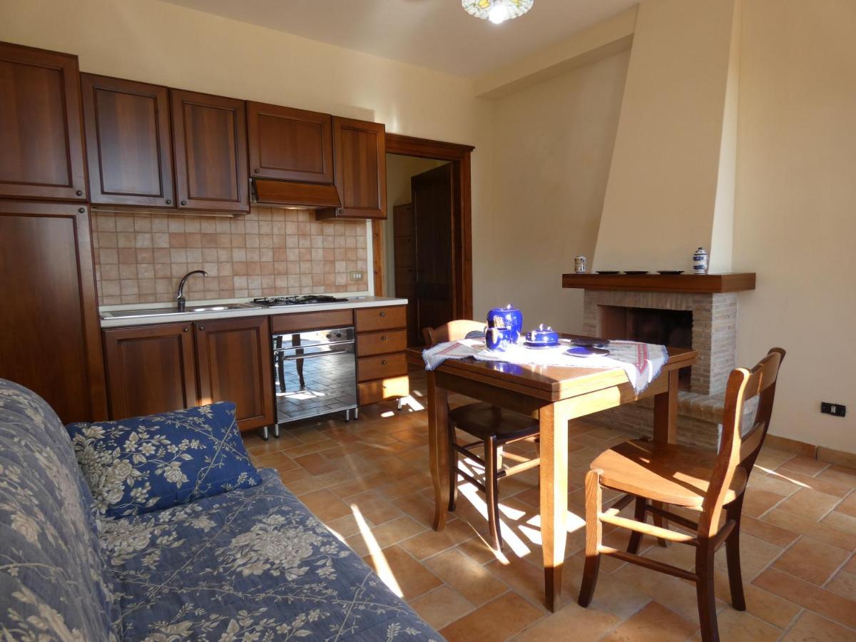 Scappo In Umbria, La Vallata Parrano Екстер'єр фото